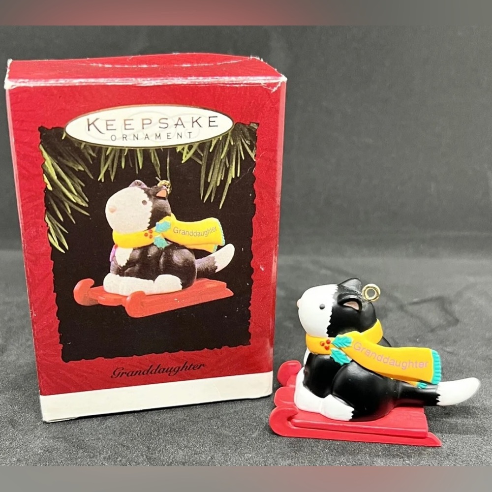 1996 Hallmark Keepsake Granddaughter Cat On Sled Ornament Vintage